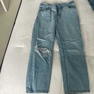Abercrombie & Fitch Ankle Straight Ultra High Rise Jeans